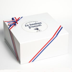 Coffret cadeau Le Bonbon Français ferme avec ruban