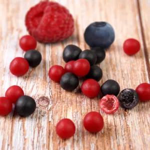 photo produit, photo bonbon, bonbon framboise, bonbon myrtille, bonbon framboise et myrtille, bonbon artisanal, bonbon naturel, bonbon d'auvergne, le bonbon français