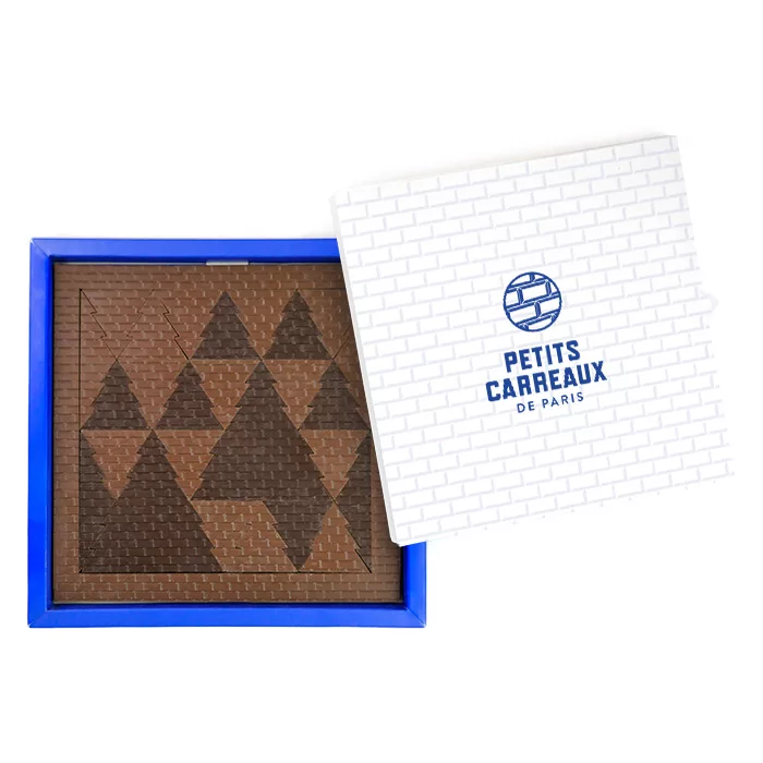 La petite mosaïque Puzzle « Sapins de Noël » aux 2 chocolats (160 g) - Petits Carreaux de Paris coffret puzzle de chocolat, chocolat au lait, chocolat noir, coffret cadeau, coffret noël, noël, chocolat de noël, décors de noël, petits carreaux de paris